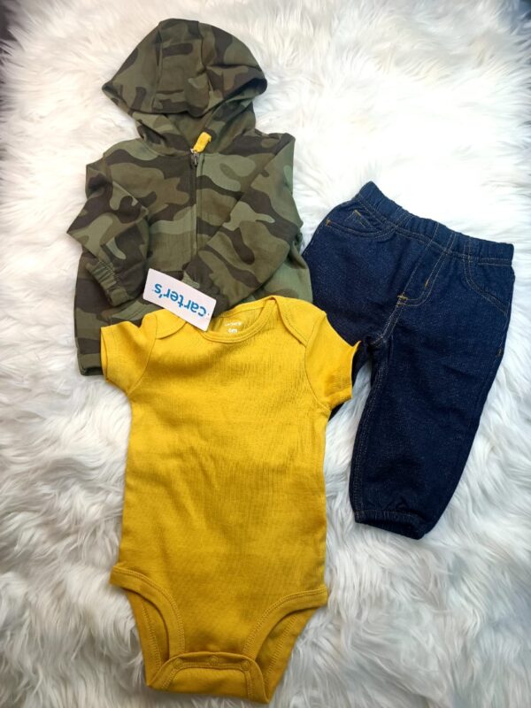 SET CAMUFLADO CARTERS